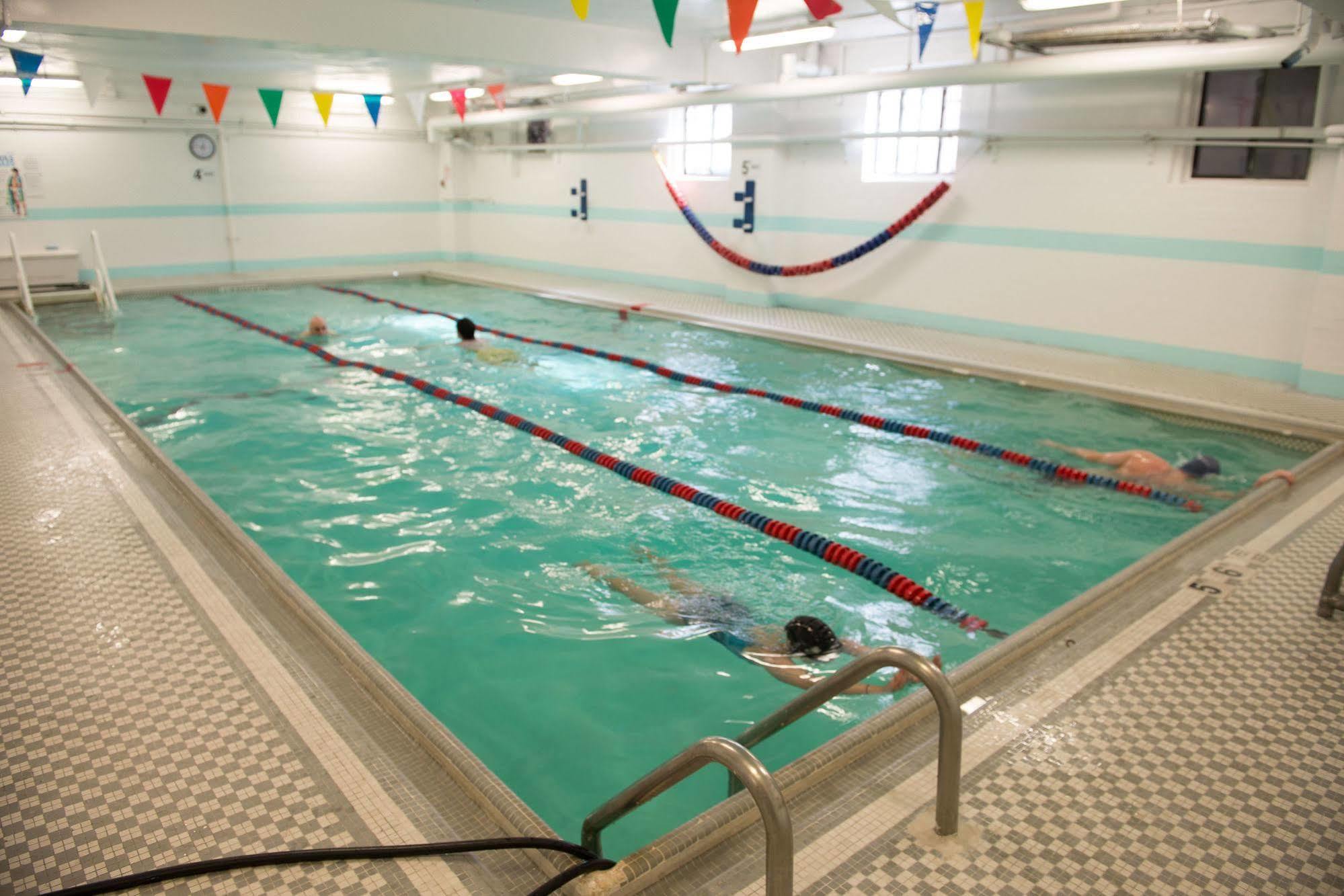 Greenpoint Ymca Brooklyn New York Ngoại thất bức ảnh